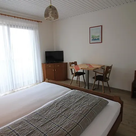 Gasthaus Und Zum Engel Locanda Waldbrunn (Baden-Wurttemberg)